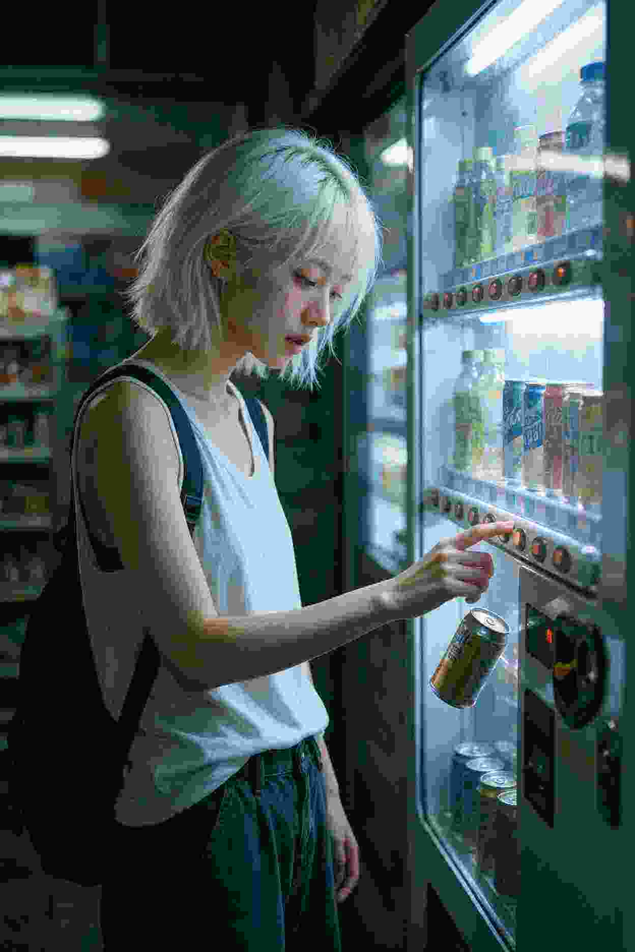 虚拟世界入侵